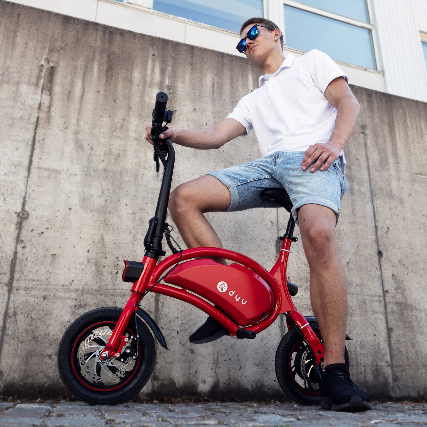 Elscooter DYU D1F 250W 10Ah